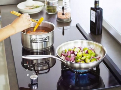 温馨的家庭团聚，用 “中心厨房”来实现！