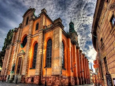 建筑内外的光照受地域和文化的影响